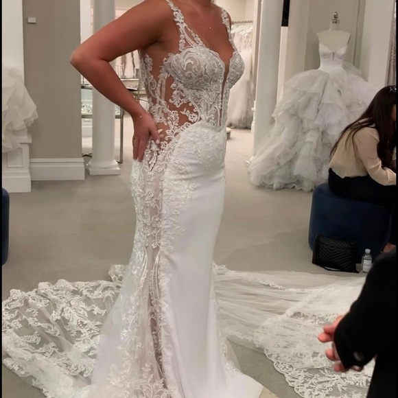 Randy Fenoli Barcalona Wedding Dress - Picture 7 of 8